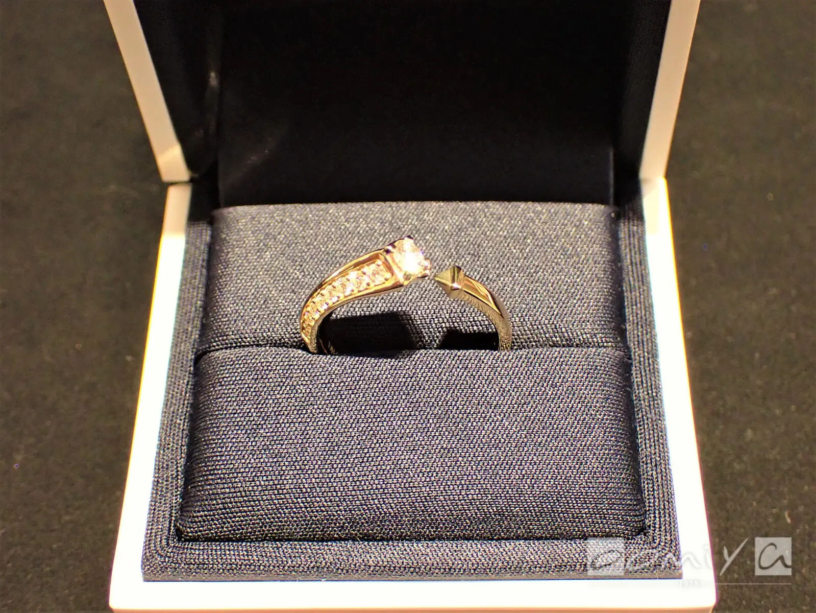 お客様の声：2023年07月13日R 様 ネモフィラ
デビアス フォーエバーマーク | 和歌山本店