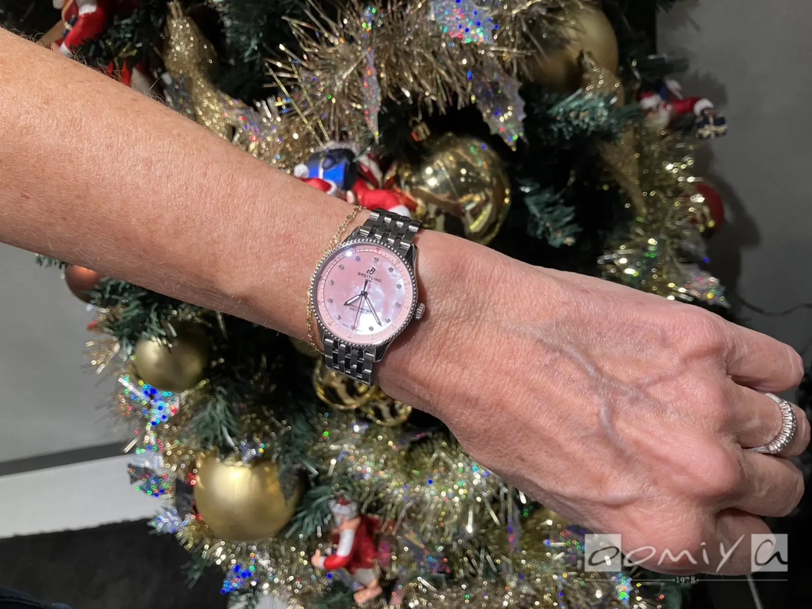 お客様の声：2025年11月15日WALSH SHARON POHL様 ブライトリング | ブライトリング ブティック 京都